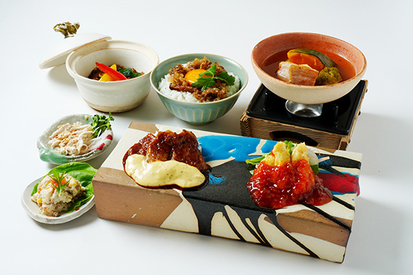 奥丹波の華街懐石 里山御膳「花うらら」